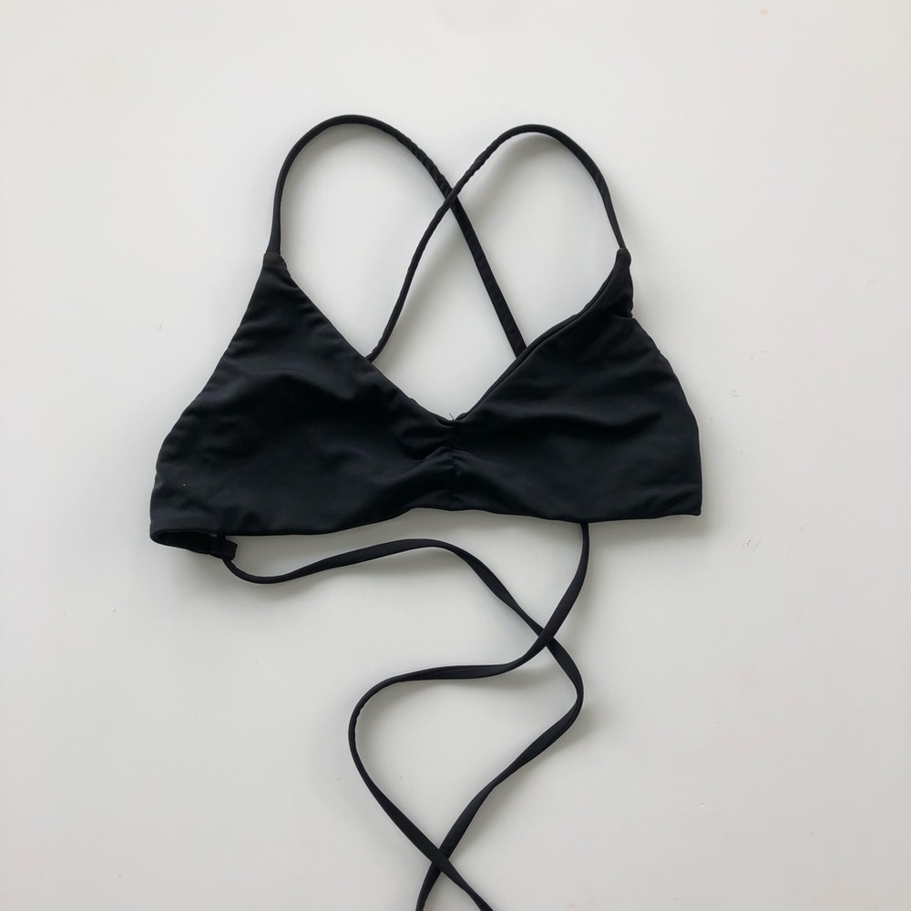 Kay and Elle: TENNESSEE criss cross top